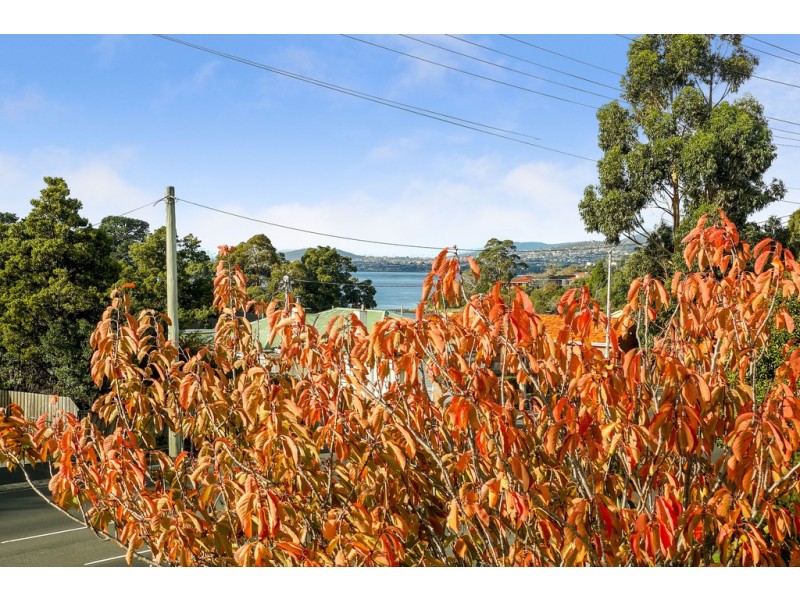 736 Main Road, Berriedale TAS 7011