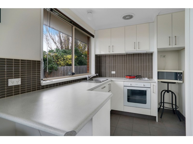 4/3 Horsham Road, Oakdowns TAS 7019