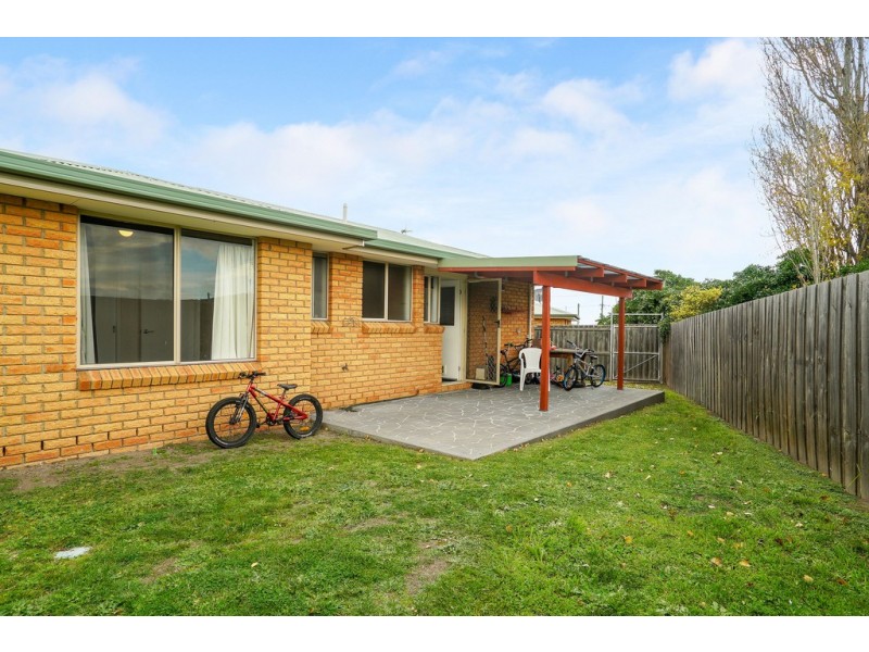 4/3 Horsham Road, Oakdowns TAS 7019