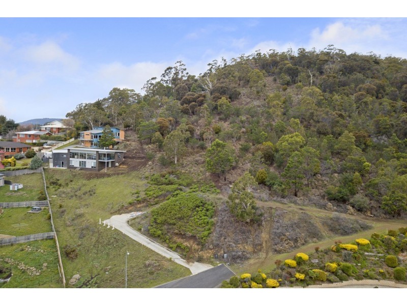 1A Ross Place, Mount Stuart TAS 7000