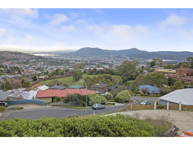 1A Ross Place, Mount Stuart TAS 7000