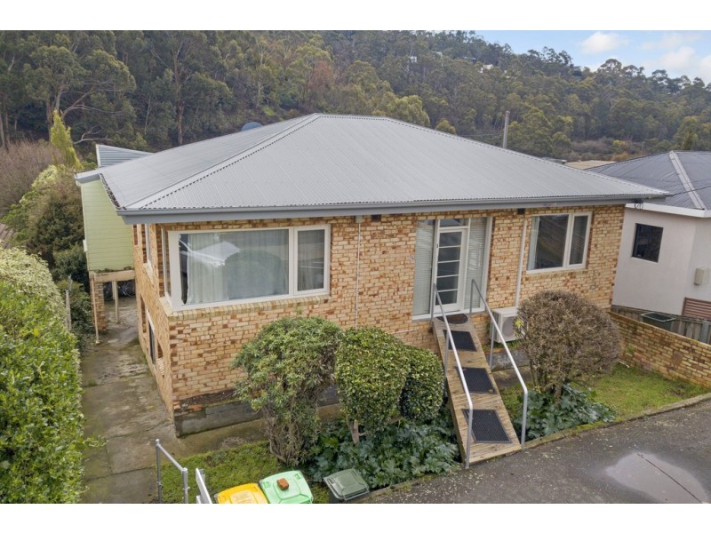 2/15 Macfarlane Street, South Hobart TAS 7004