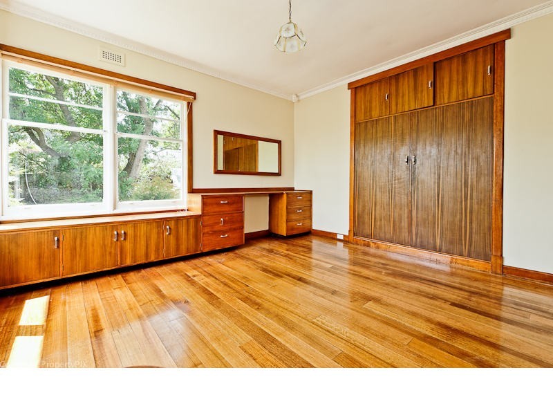 47 East Derwent Highway, Rose Bay TAS 7015