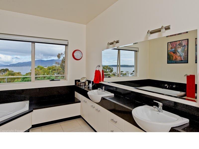 108 Ferry Road, Kettering TAS 7155