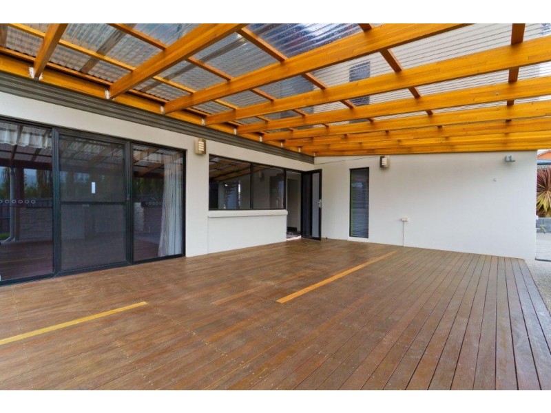 8 Tonic Hill Court, Kingston TAS 7050