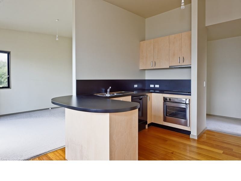 11 Arlunya Street, Tranmere TAS 7018