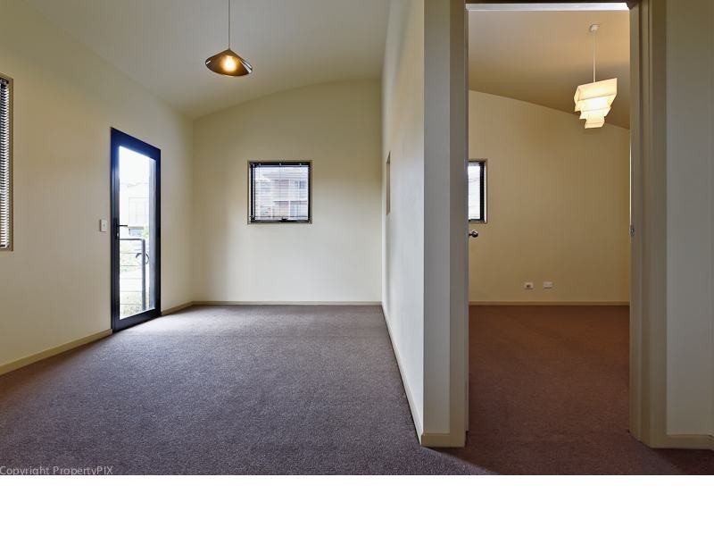 11 Arlunya Street, Tranmere TAS 7018