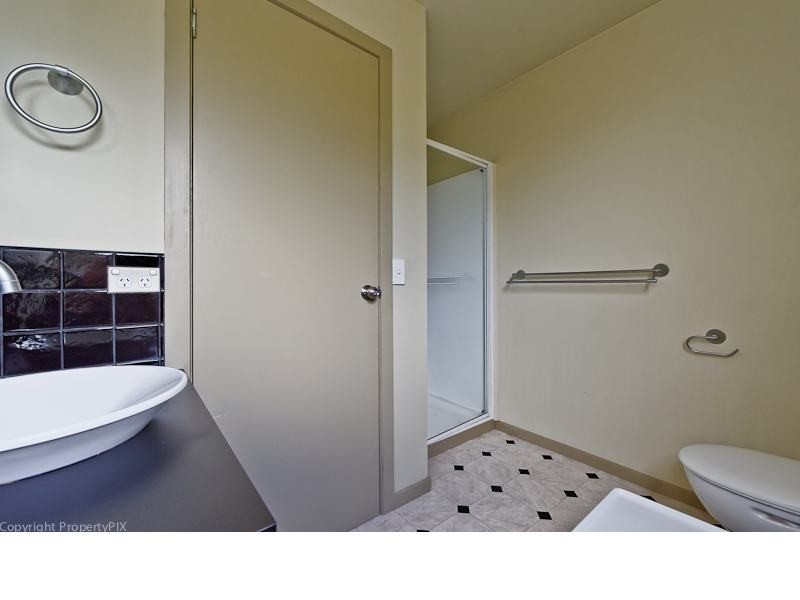 11 Arlunya Street, Tranmere TAS 7018