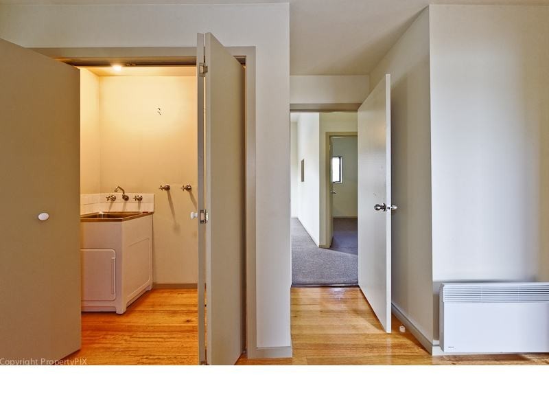11 Arlunya Street, Tranmere TAS 7018