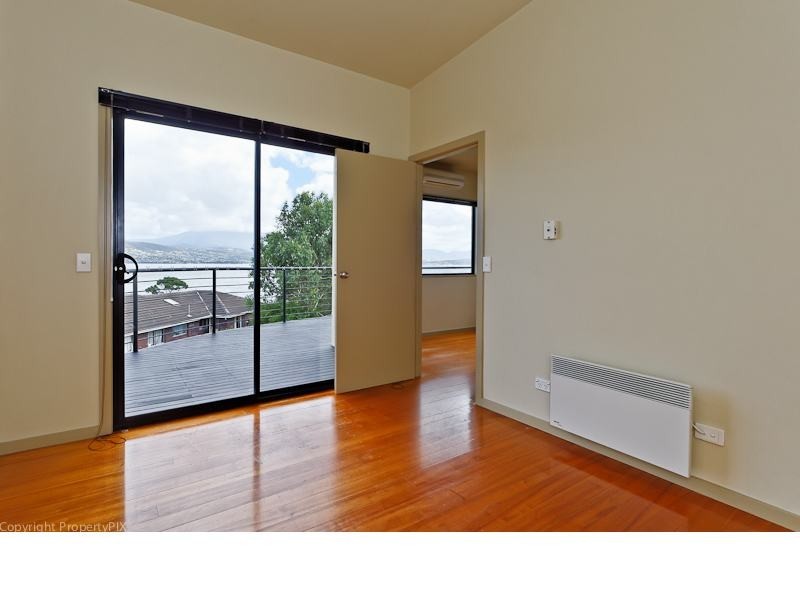 11 Arlunya Street, Tranmere TAS 7018