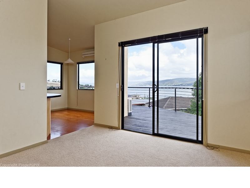 11 Arlunya Street, Tranmere TAS 7018