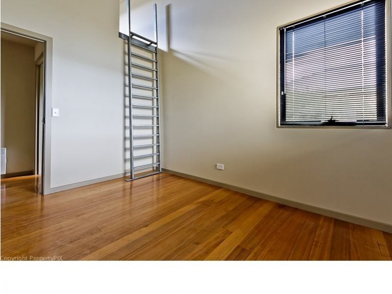 11 Arlunya Street, Tranmere TAS 7018