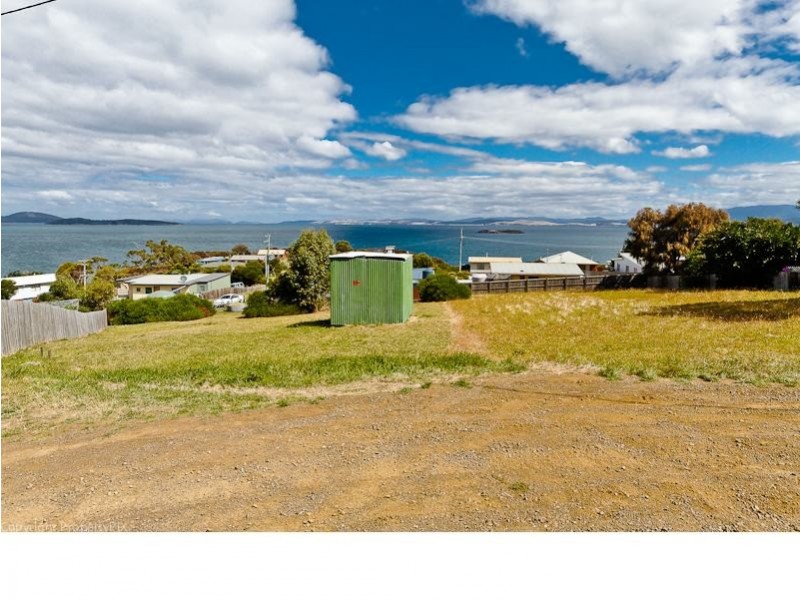 35 Robinia Street, Primrose Sands TAS 7173