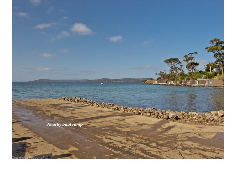 35 Robinia Street, Primrose Sands TAS 7173