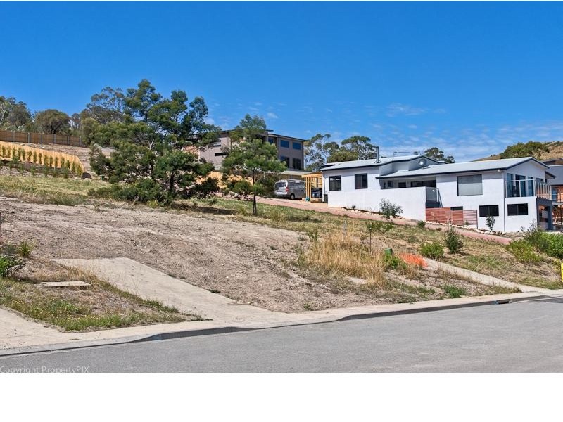 734 Oceana Drive, Tranmere TAS 7018