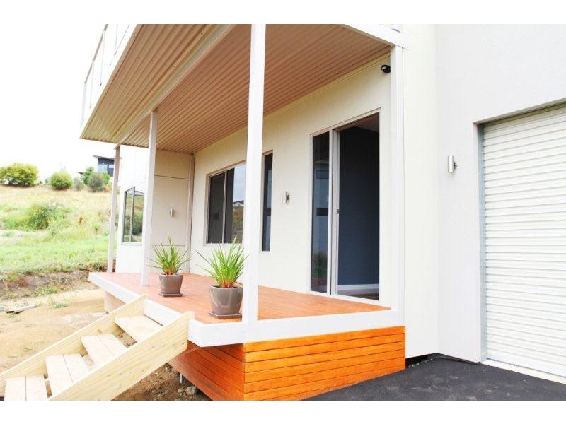 45 Spinnaker Crescent, Tranmere TAS 7018
