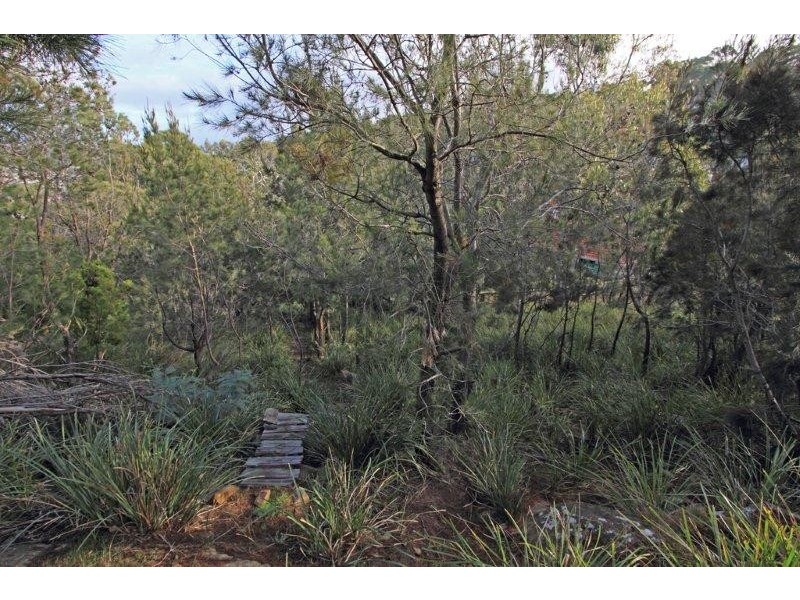 82 Begonia Street, Lindisfarne TAS 7015