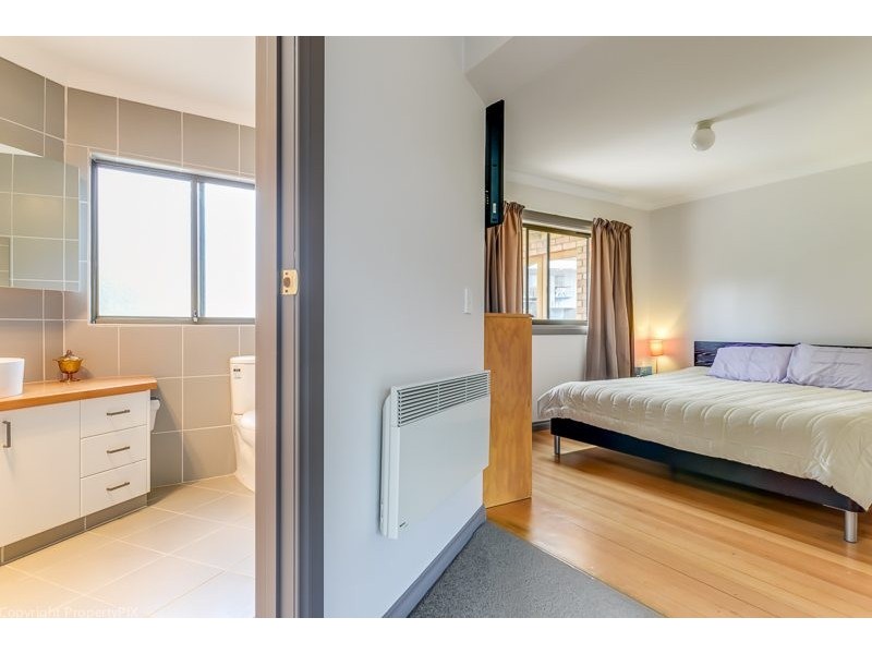 102 Burwood Drive, Blackmans Bay TAS 7052