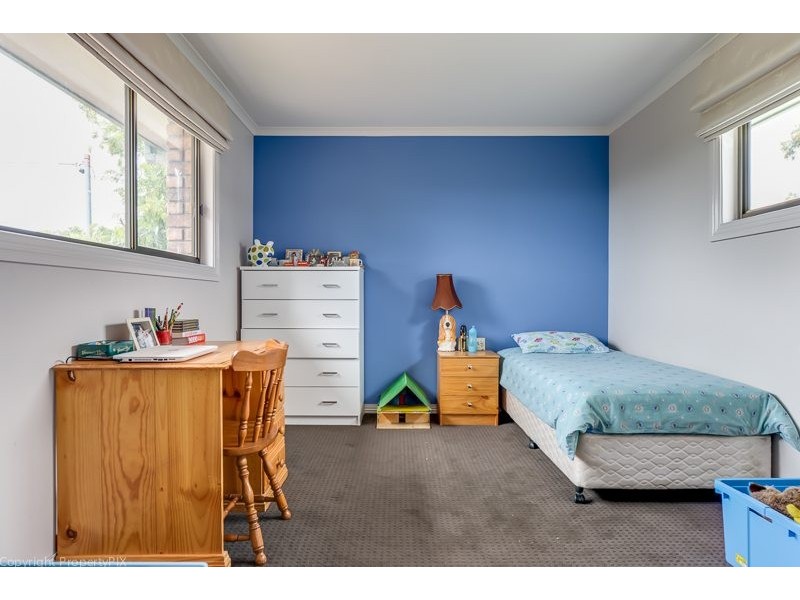 102 Burwood Drive, Blackmans Bay TAS 7052