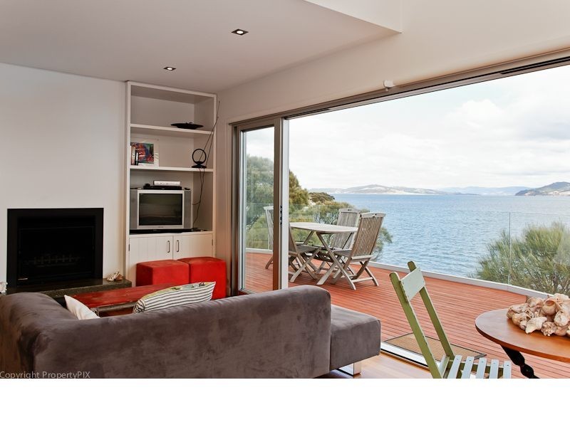 25 Gellibrand Lane, Opossum Bay TAS 7023