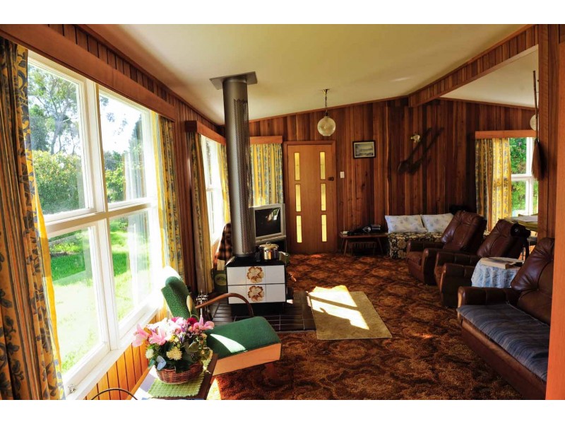 6 Stockdale Avenue, Sisters Beach TAS 7321