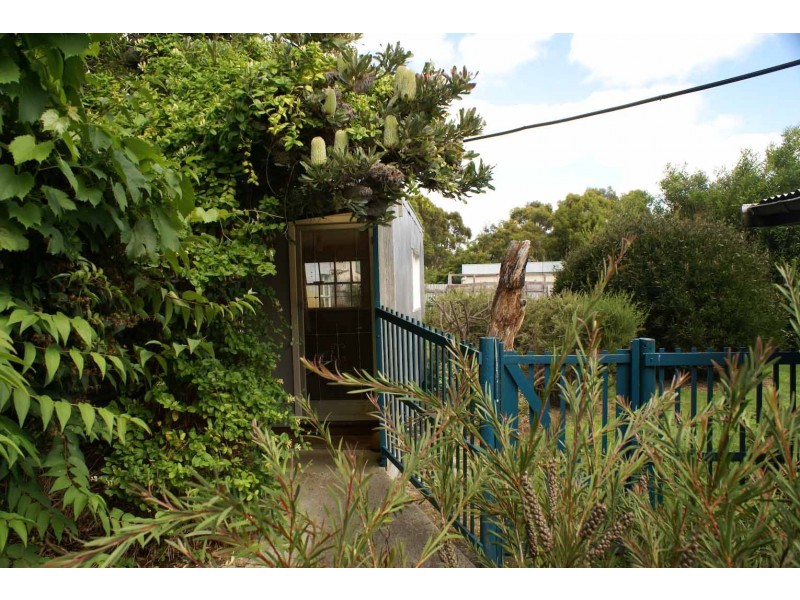6 Stockdale Avenue, Sisters Beach TAS 7321