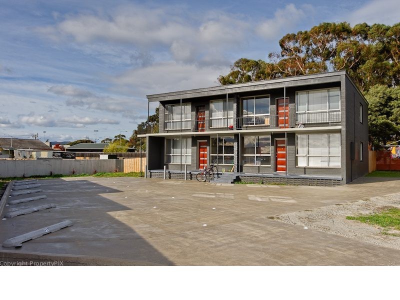 Units 1-8/9 Innes Street, Glenorchy TAS 7010
