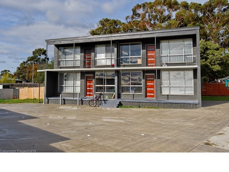 Units 1-8/9 Innes Street, Glenorchy TAS 7010
