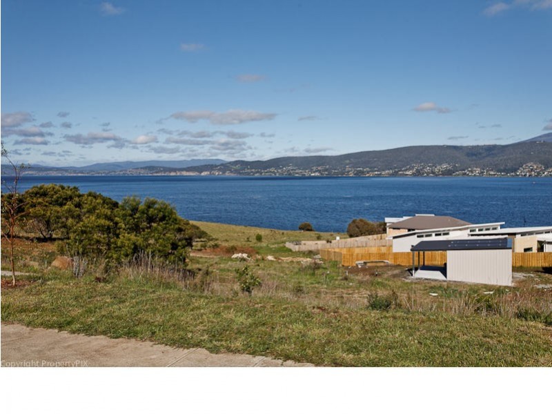 975 Oceana Drive, Tranmere TAS 7018