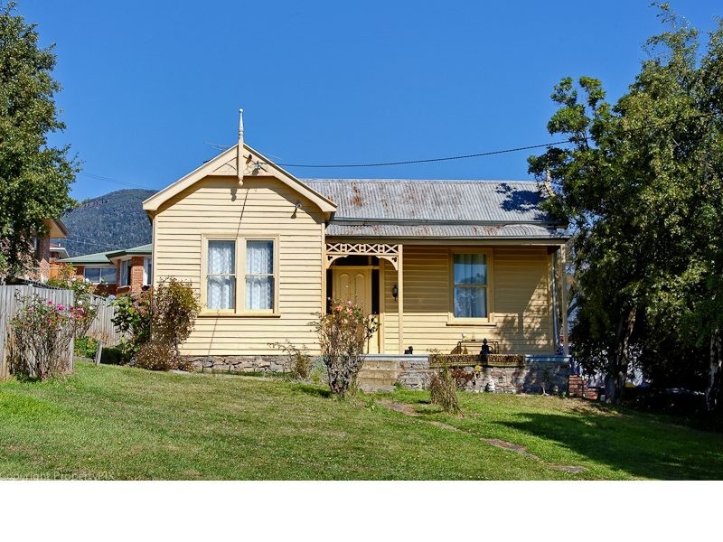 11 Merton Street, Glenorchy TAS 7010