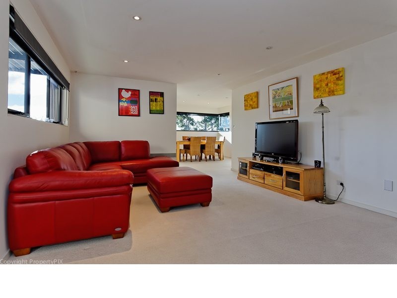 51 Sandra Drive, Blackmans Bay TAS 7052