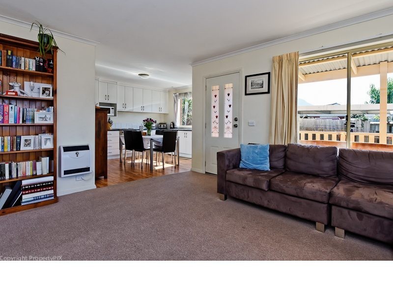3/4 Freeman Street, Kingston TAS 7050