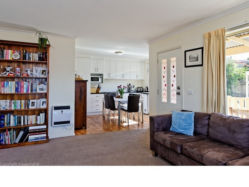 3/4 Freeman Street, Kingston TAS 7050