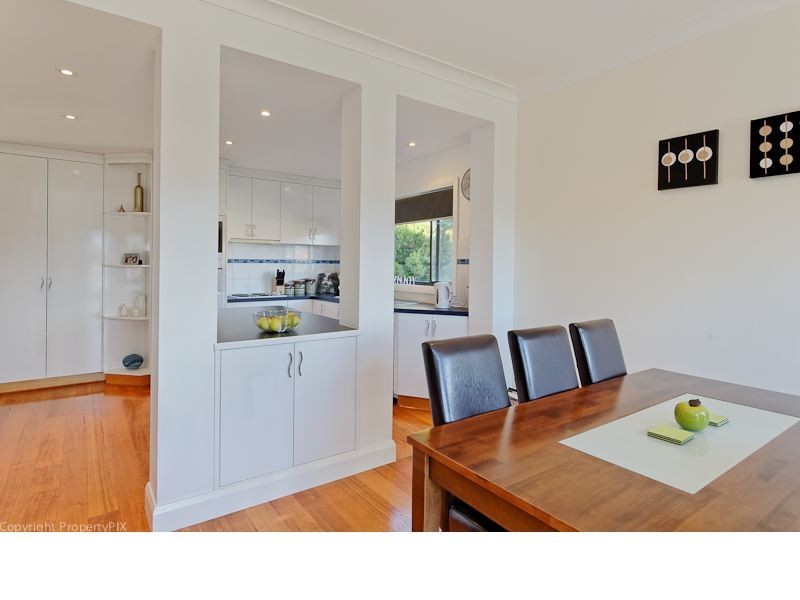 79 East Derwent Highway, Lindisfarne TAS 7015