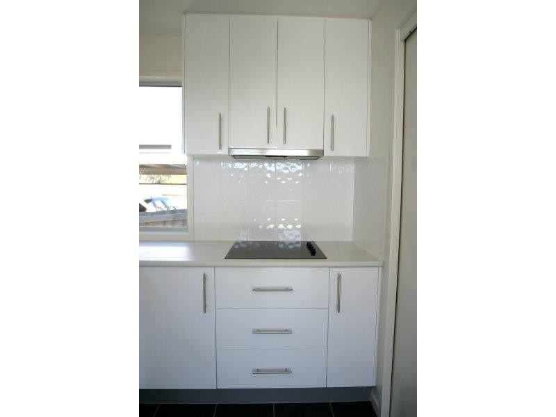 2/11 Staff Road, Electrona TAS 7054