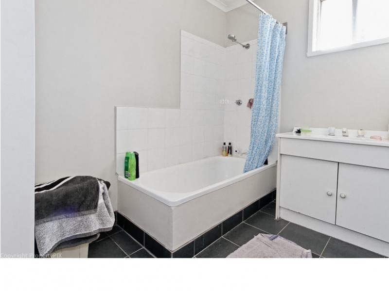 169 Tollard Drive, Rokeby TAS 7019