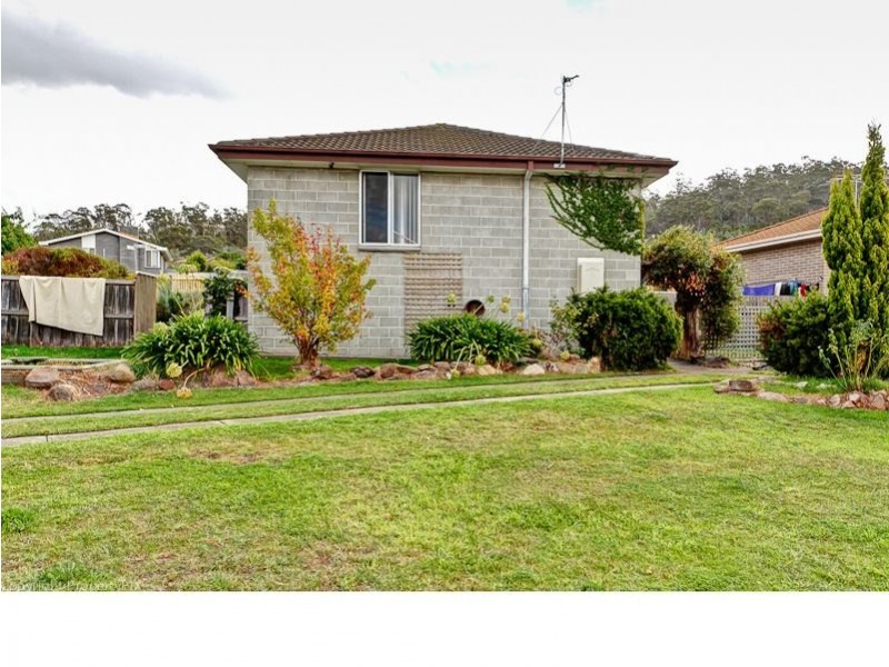 169 Tollard Drive, Rokeby TAS 7019