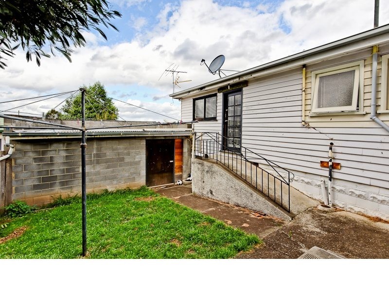 6 Allens Avenue, Lutana TAS 7009