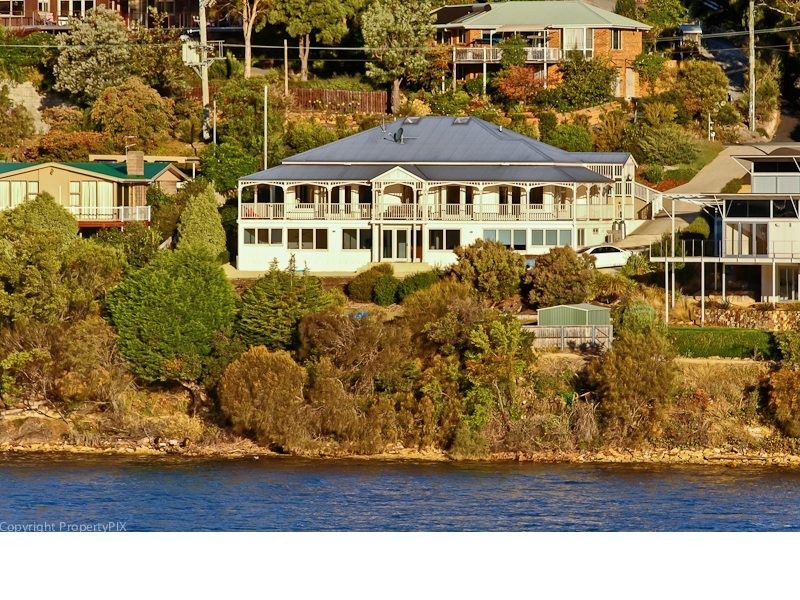 73 Derwent Avenue, Geilston Bay TAS 7015