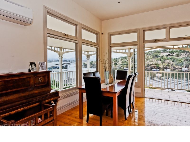 73 Derwent Avenue, Geilston Bay TAS 7015