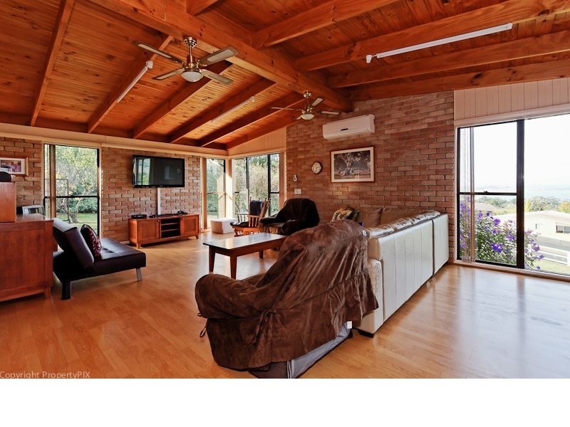 55 Diamond Drive, Blackmans Bay TAS 7052