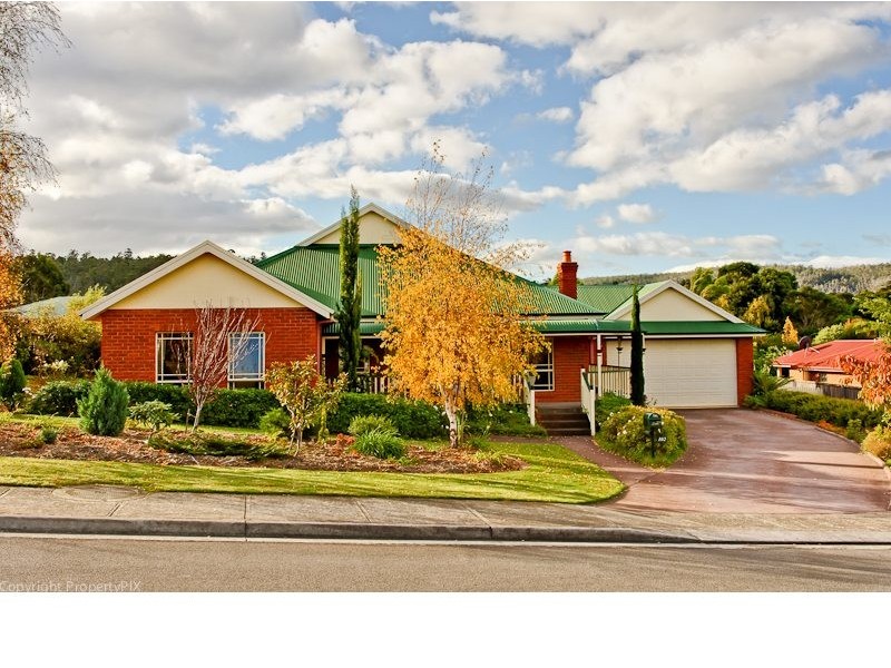 102 Willowbend Road, Kingston TAS 7050