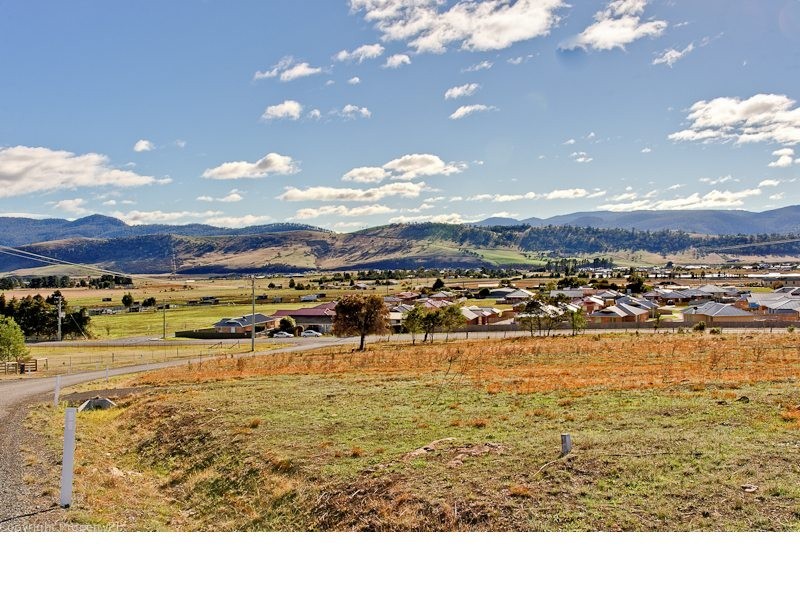 13 Una Court, Brighton TAS 7030