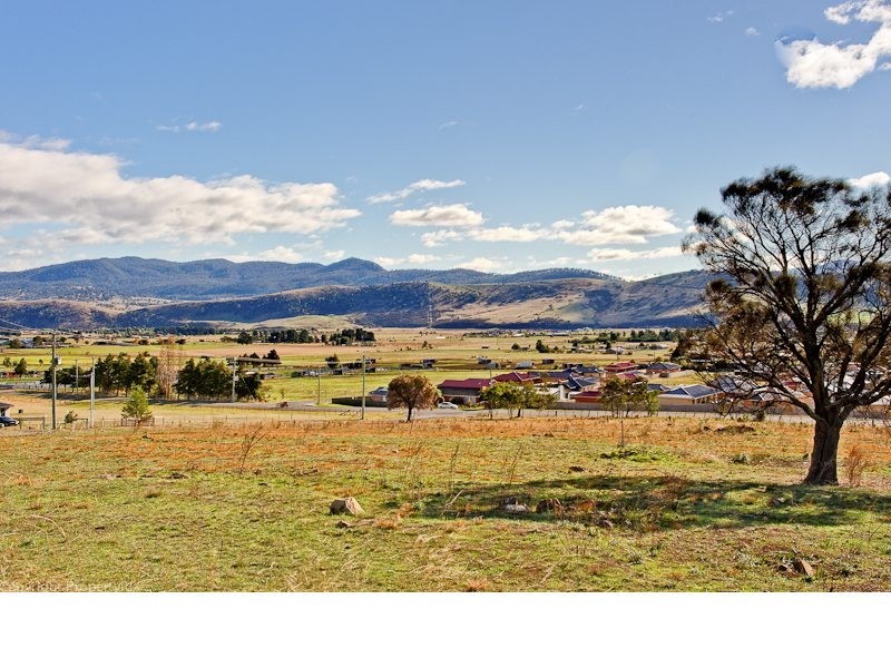 13 Una Court, Brighton TAS 7030
