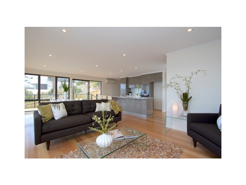 1/590 Oceana Drive, Howrah TAS 7018