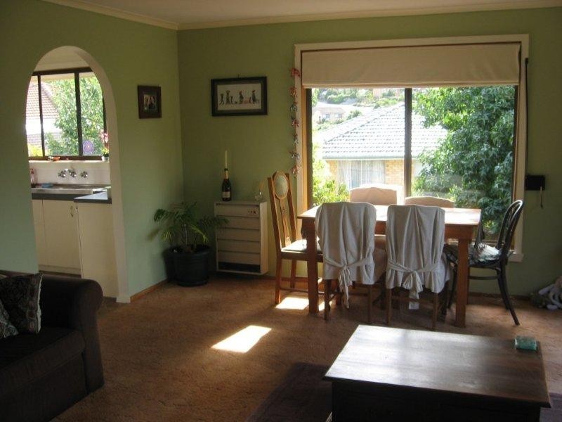 2/11 Alroy Court, Rosetta TAS 7010