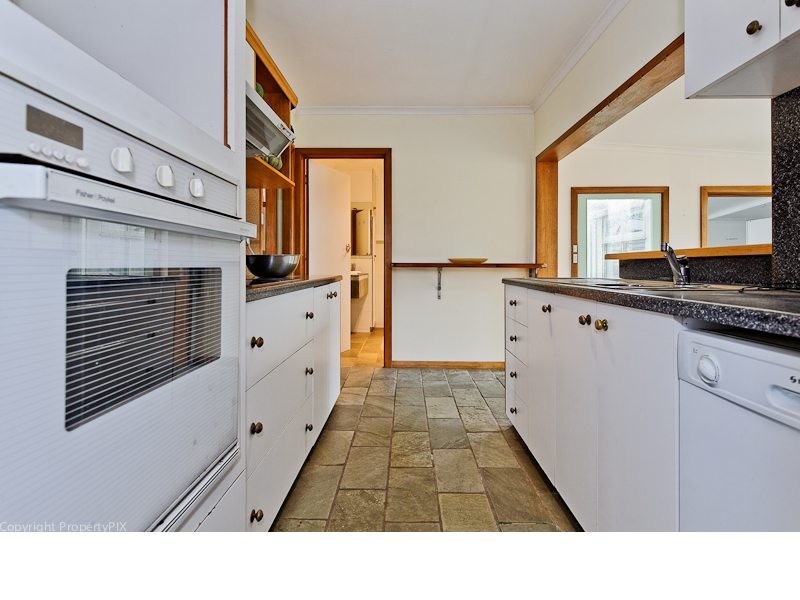 4 Frederick Henry Parade, Cremorne TAS 7024