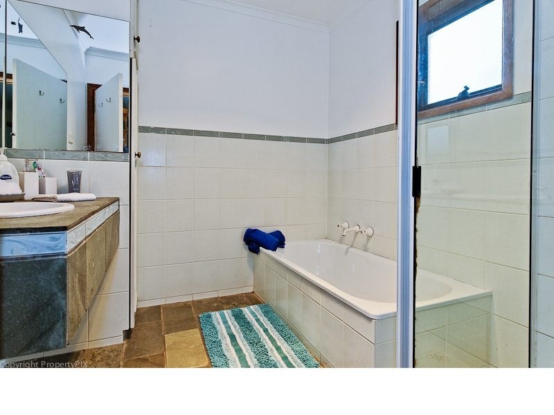 4 Frederick Henry Parade, Cremorne TAS 7024