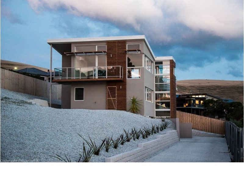 27 Vaughan Court, Tranmere TAS 7018