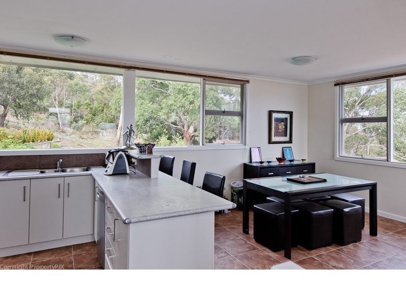 27 Tunah Street, Howrah TAS 7018